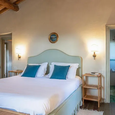 Hilltop In The Dreamy Orvieto Countryside Villa